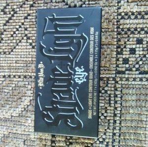 Kat Von D Shade and Light Eye Quad Smoke